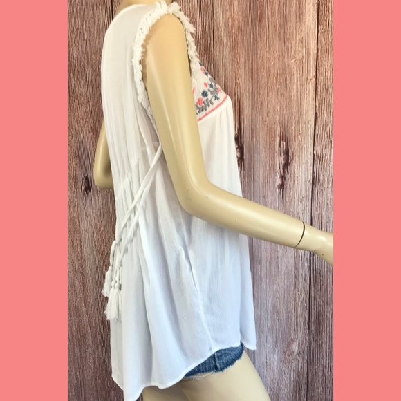 Bailey & Chloe Boho Embroidered Tunic Top Fringe M - Picture 4 of 8